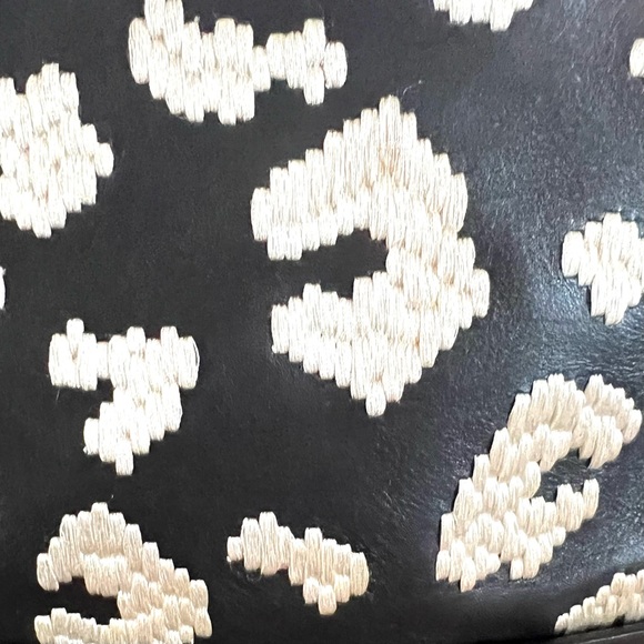 3.1 phillip lim 31 Minute Leather Pouch Black/White Good Condition - Picture 3 of 14